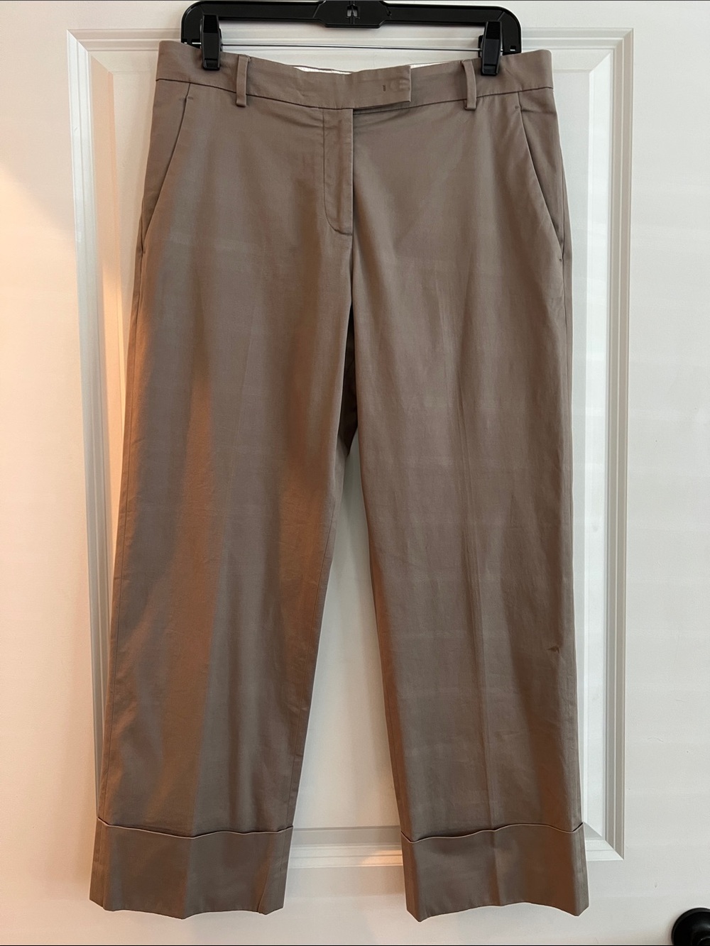 QL2 Quelledue Italian Maura Crop Ankle Trouser Pants Cuffed size 44/US 8 khaki